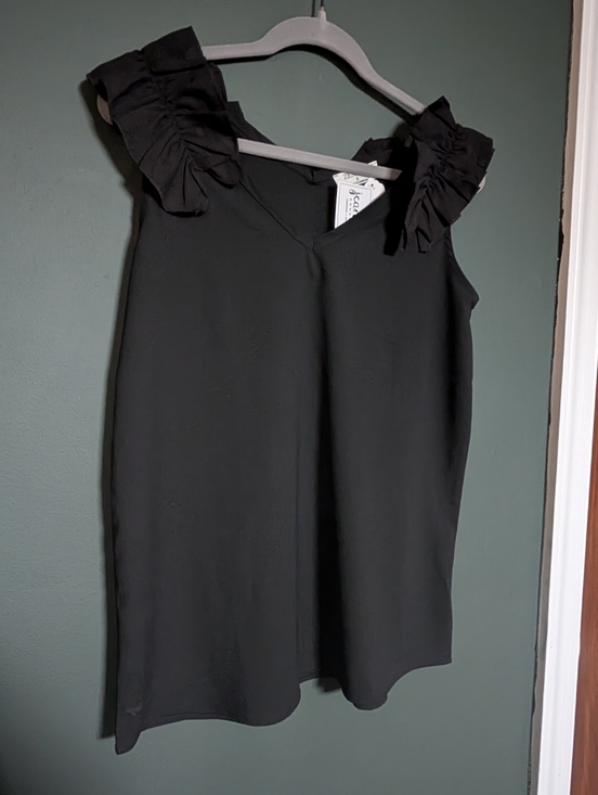 Zenana Outfitters Tops - Zanana NWT Black Ruffle Shoulder V-Neck Sleeveless Top 002